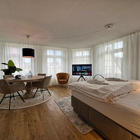 Nr 3 Lichtdurchflutetes Apartment Am Historischen Marktplatz 66 Qm #Cosiness Company 23 Schwerin  Eksteriør billede